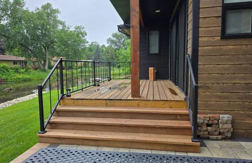 McHenry Riverside Retreat Comfort - Foto 8