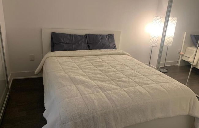 Waterfront Yonge Apartments - Photo 11