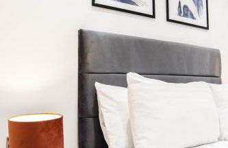 The Rye Retreat - 1BR Modern Design with Smart TV & Secure Underground Parking in Central High Wycombe HP13, Sleeps 3 - Foto 5