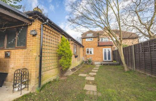 COSY HOME NEAR DORNEY, WINDSOR & Free Parking - By Tempstay - Foto 5