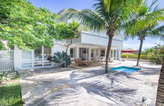 Harmoniosa Mansão com 7 Suítes Ferradura - Foto 34