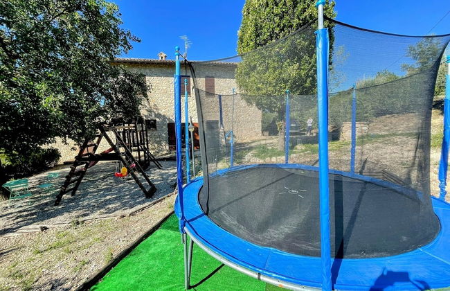Detached Villa - Sleeps 10 - Pool - Pergola - Playground for Children - Wifi - Foto 72