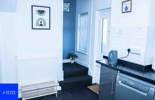 2ndHomeStays-Walsall- A Charming 3-Bed Home with Landscape View - Suitable for Contractors and Families -Large Parking for 3 Vans - Sleeps 7- 7 mins to J10 M6 and 21 mins to Birmingham - Foto 18