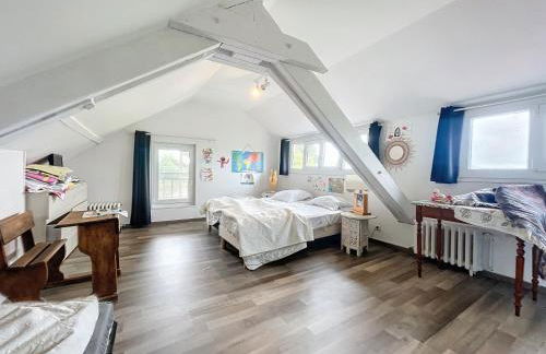 Maison sur l'eau avec jardin et piscine - Foto 15