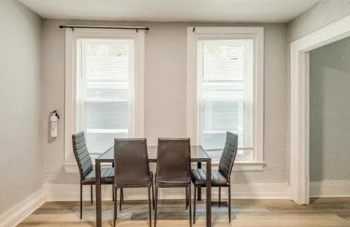 Less Than 1 Mi to EverBank Stadium Retreat with Yard! - Foto 8