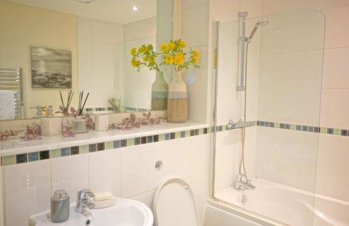 Beach on the doorstep Meridian Tower Marina Swansea - Foto 51