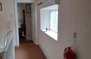 House in Historic Village - Sleeps 6 - Foto 16