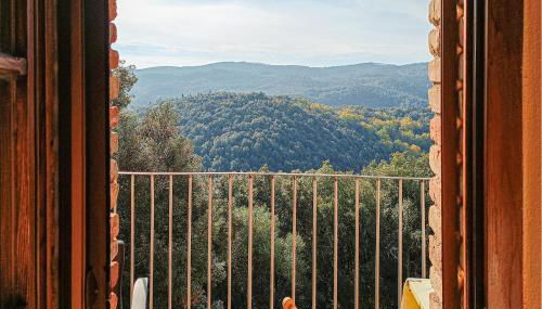 Awesome Apartment In Monticiano - Foto 2