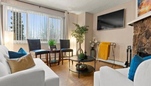 Lovely 3-bedroom rental unit with free parking! - Foto 1