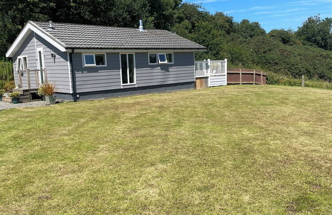 Private Chalet in New Quay With Stunning Views - Photo 35