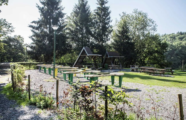 Quaint Chalet in Petithan With Roofed Pool - Foto 25