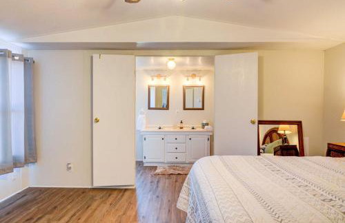 Peaceful Sandia Park Retreat with Deck and Views! - Foto 18