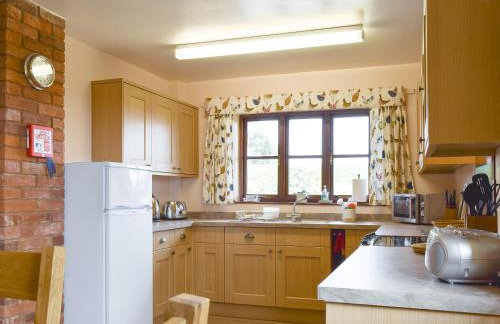 Stildon Manor Cottage - Photo 11