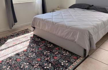 Fort Lauderdale Gem Private Yard and Patio - Foto 13