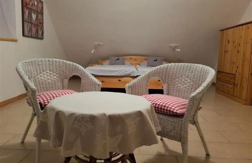 Ferienwohnungen "Zum Lochfeld" - Foto 13