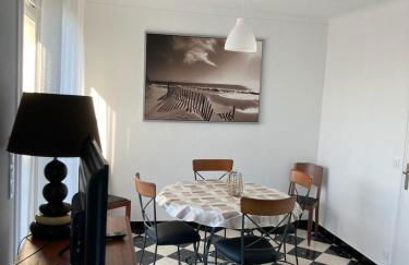 Villa climatisée, proche mer, 2 grands appartements indépendants, parking, wifi - Foto 23