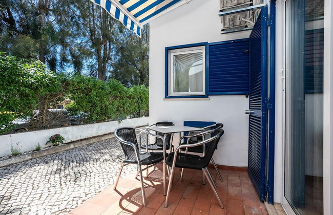 Nice Terrace and Pool Alvor Flat - Photo 14