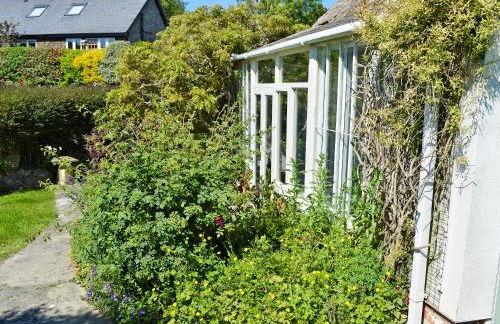 Swiss Cottage - Photo 3