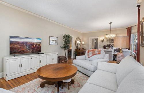 City Park Charm - Vintage Home with Modern Comforts - Foto 19