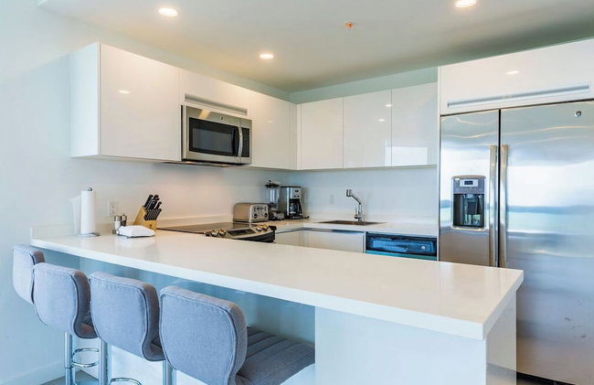Azure Beach Residences - Foto 16