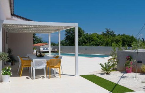 Awesome Home In Mali Vareski - Foto 17