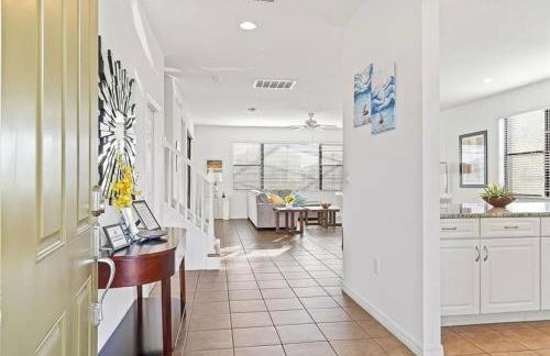 Grand Exclusive 4BR Pool Home near Disney Parks - Foto 12