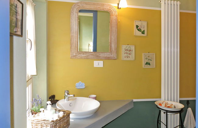 4 bedroom House in Capriglio with private pool and garden - Photo 22