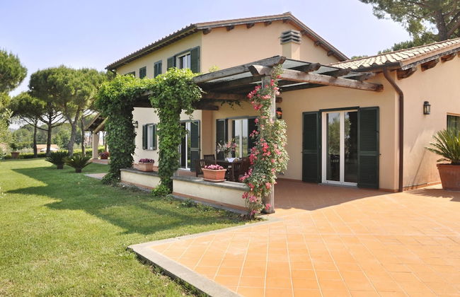 Villa in Magliano Sabina With Private Pool - Photo 32