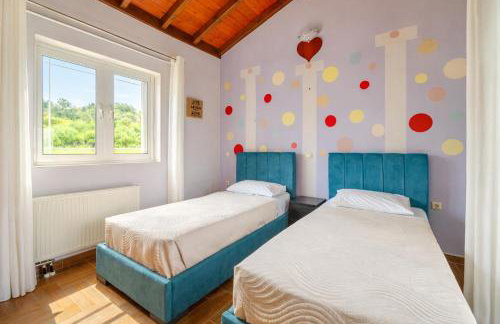 Villa Nirvana - Sea View Maisonette in Roda, Offering Tranquility and Comfort on the Enchanting Northern Coast of Corfu - Foto 6