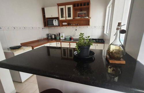 Apartamento com espaço para home Office no Menino Deus ao lado do shopping Praia de Belas - Foto 16