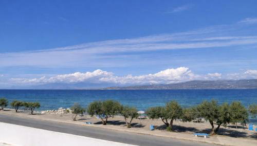 Beachfront Absolute Bliss in Perigiali, Korinthia - Foto 2