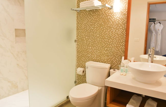 Sandos Caracol Nature Resort & Water Park All Inclusive - Photo 51