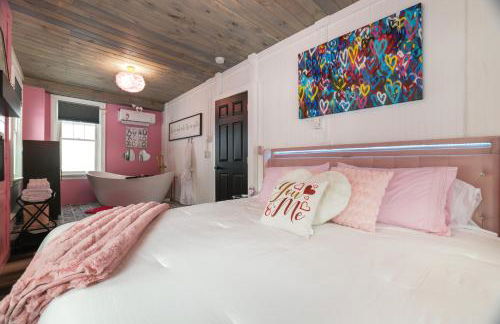 Couples Lakefront Retreat in the Poconos - Foto 51