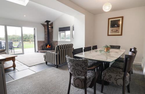 Campion Cottage - Photo 8