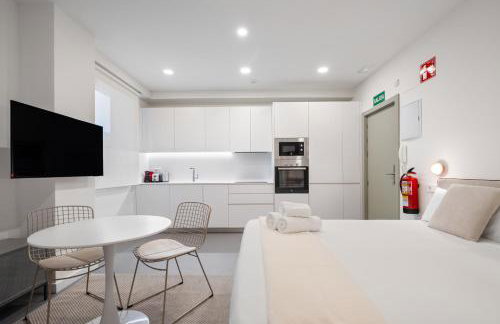 Confort y Ubicación en Madrid - Santero Suites - Photo 10