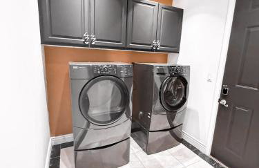 Crystal Palm Lakefront Luxury Home 6 Bed and 5 Bath - Foto 49