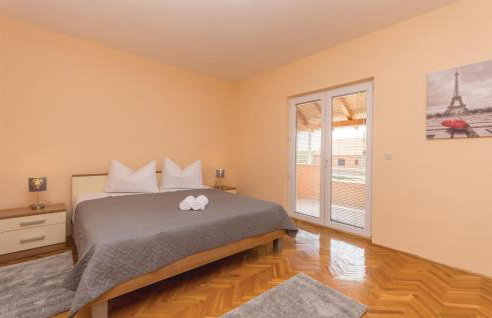 5 Bedroom Cozy Home In Biograd Na Moru - Foto 30