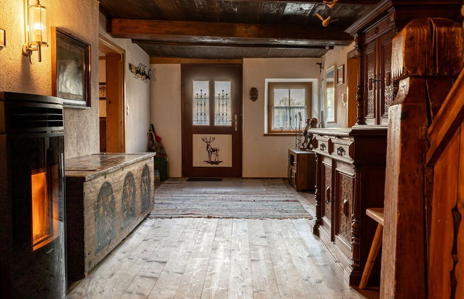 Historic Farmhouse: 200 Years old Meets new - Foto 25