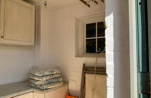 Country cottage overlooking fields with garden room - Foto 49