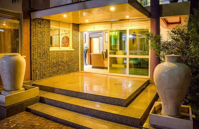 Space Hotel Apartments & Spa - Photo 2