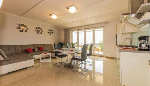 Awesome Home In Pridraga - Foto 3