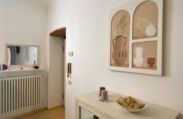 Chic Design Flat Milan - City Center & Balcony - Foto 7