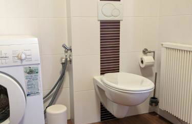 Ferienhaus Hermann mit Garten, Terrasse, Kamin und 300m zum Deich/ Salzwiesen - Photo 23