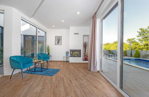 Villa Pinus - Private Pool, Jacuzzi, Game Room - Foto 19