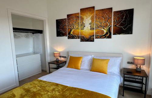 City Centre Penthouse on Concert Square with City Views - Foto 23