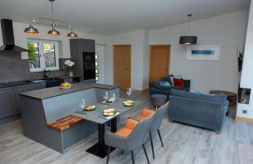 Birches Lodge with Hot Tub - Foto 7