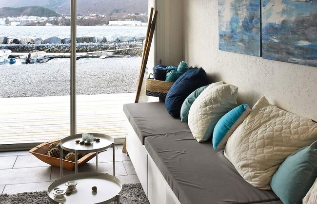 10 Person Holiday Home in Brattvag - Foto 15