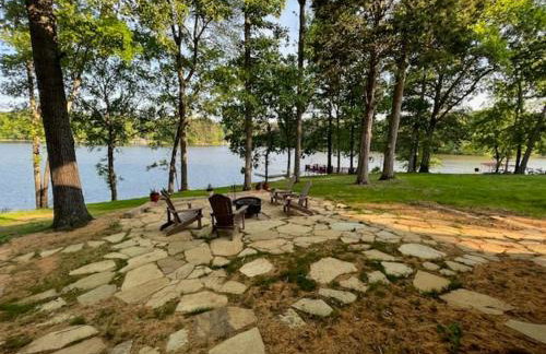 Cottage on Cypress Bay near Paris Landing State Park - Foto 24