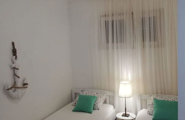 Apartments Mediterranean House - Two Bedroom Apartment With Terrace - Foto 10