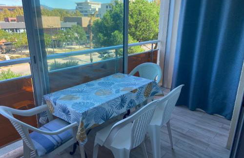 Studio et parking à 300m de la plage de Fréjus - Foto 12